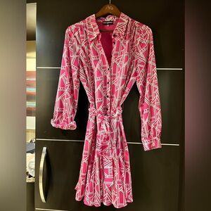 Karl Lagerfelfd Paris dress in hot pink